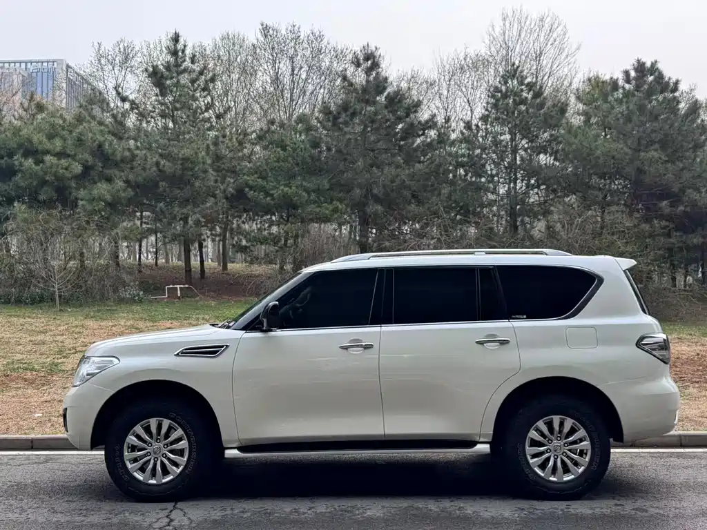 Nissan Patrol 2017 — фото 3