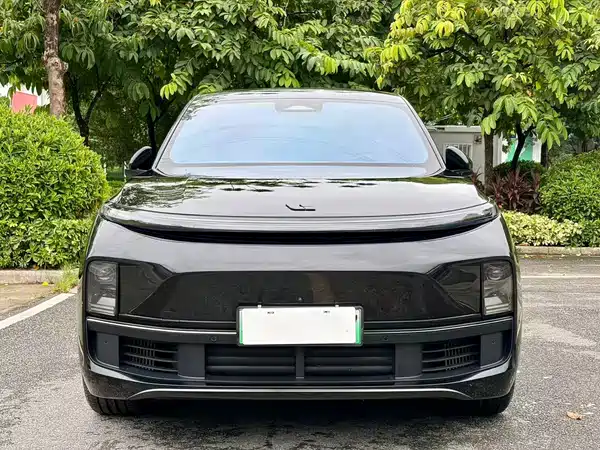 Li Auto L8 2023