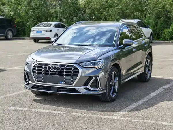 Audi Q3 2022