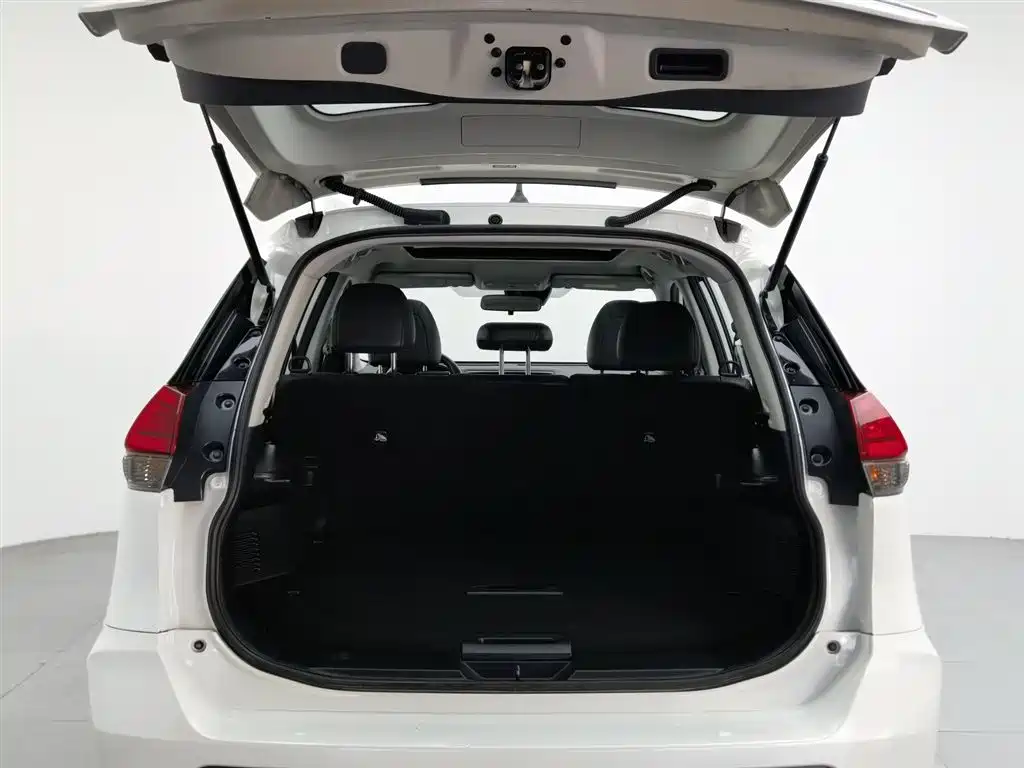 Nissan X-Trail 2019 — фото 16