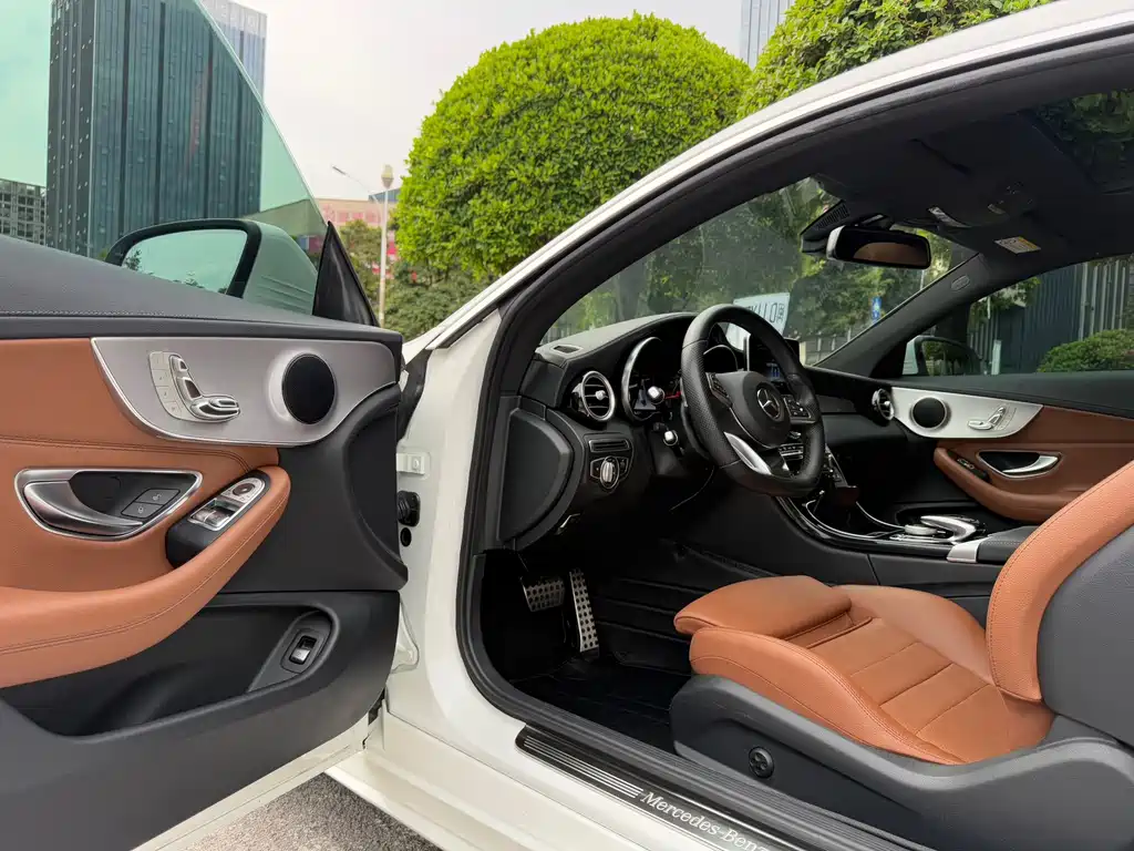 Mercedes-Benz C-Class 2018 — фото 9