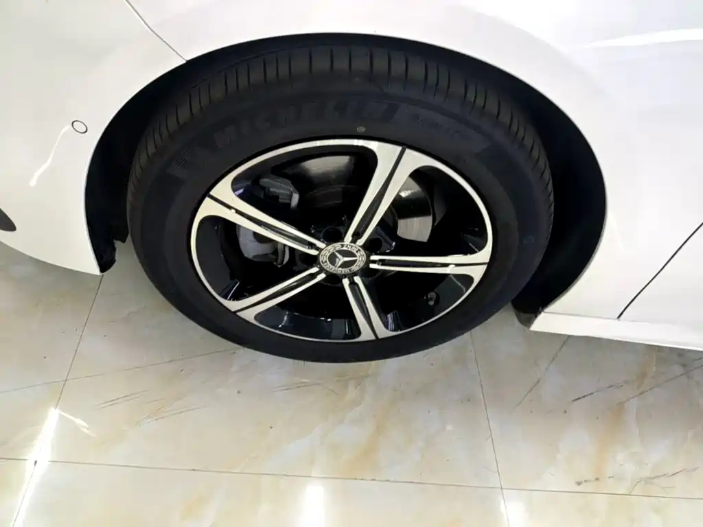 Mercedes-Benz A-Class 2025 — фото 23