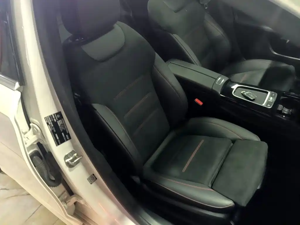 Mercedes-Benz A-Class 2025 — фото 25