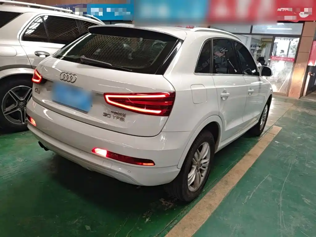 Audi Q3 2015