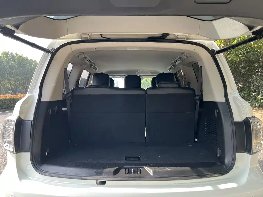 Nissan Patrol 2019 — фото 16