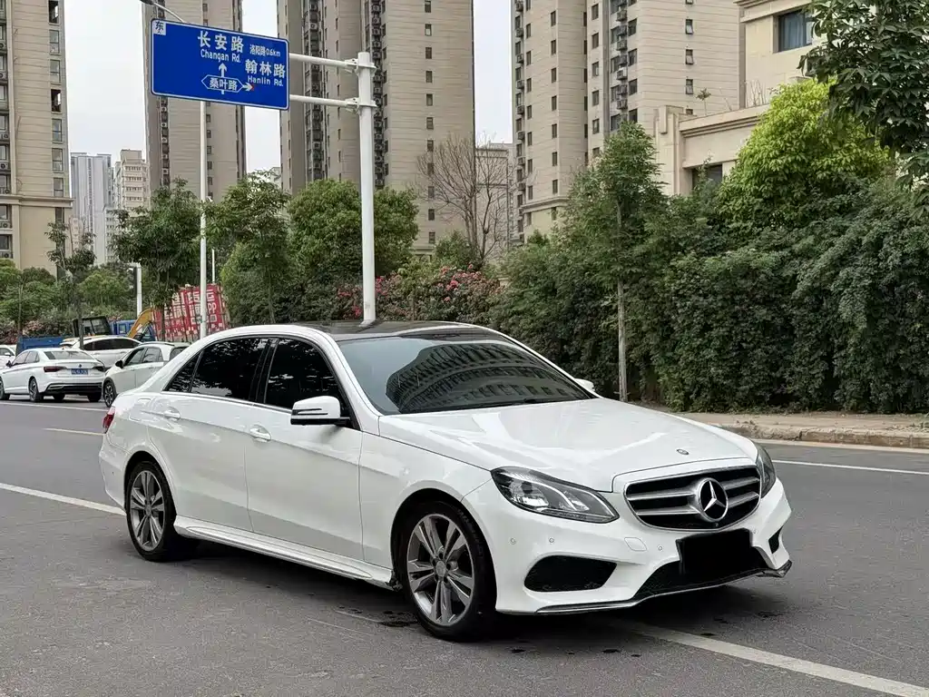 Mercedes-Benz E-Class 2016 — фото 3