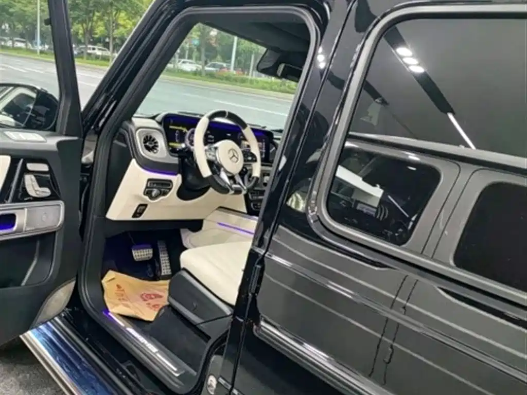 Mercedes-Benz G-Class AMG 2022 — фото 12