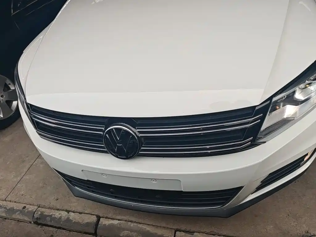 Volkswagen Tiguan 2016 — фото 3
