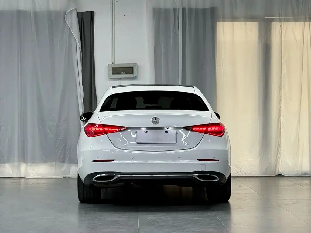 Mercedes-Benz C-Class 2022