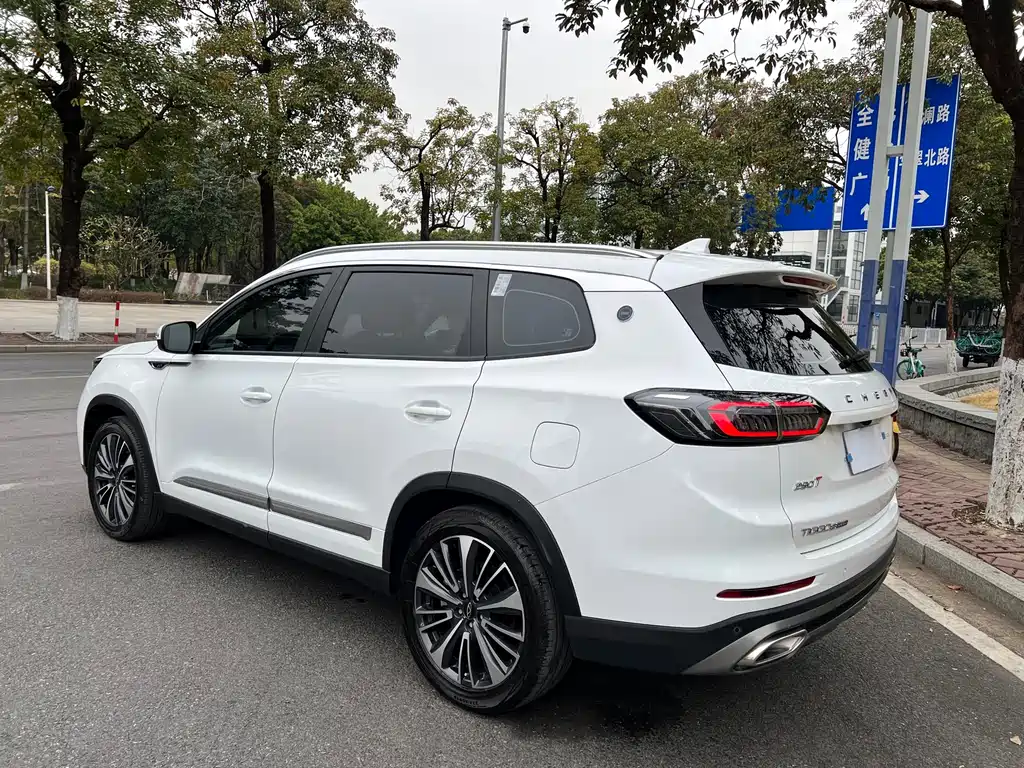 Chery Tiggo 8 PLUS 2024 — фото 8