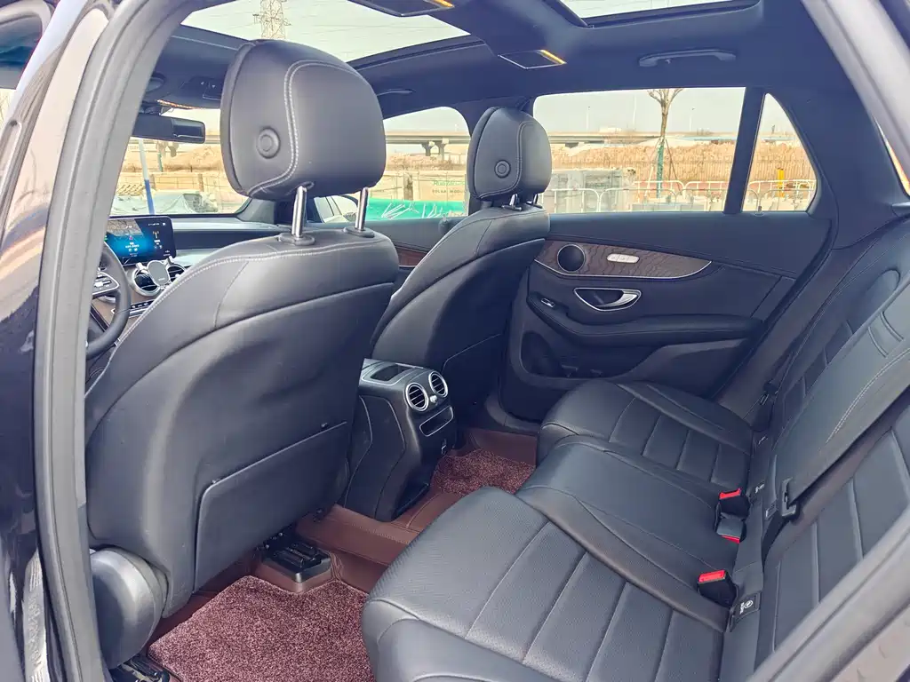Mercedes-Benz GLC 2020 — фото 16
