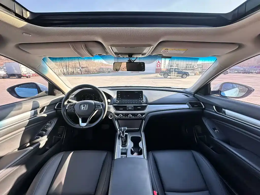 Honda Accord 2020 — фото 4