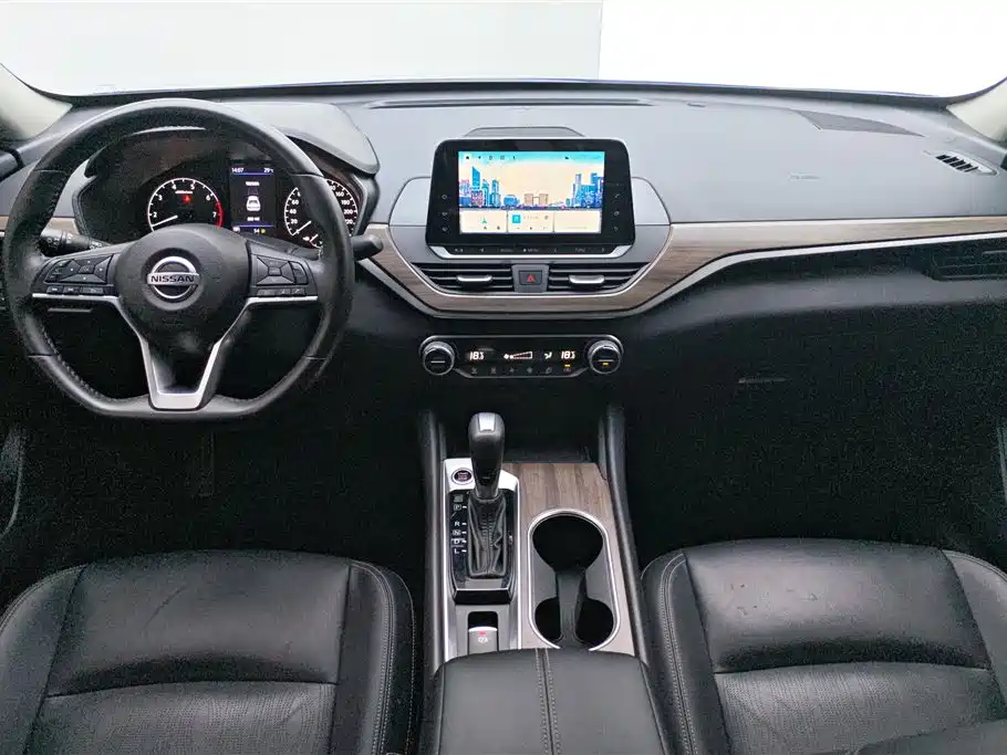 Nissan Teana 2022 — фото 12