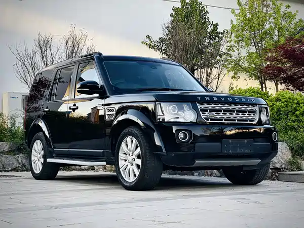 Land Rover Discovery 2015