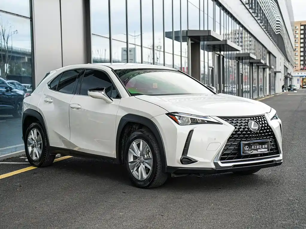 Lexus UX 2023 — фото 3