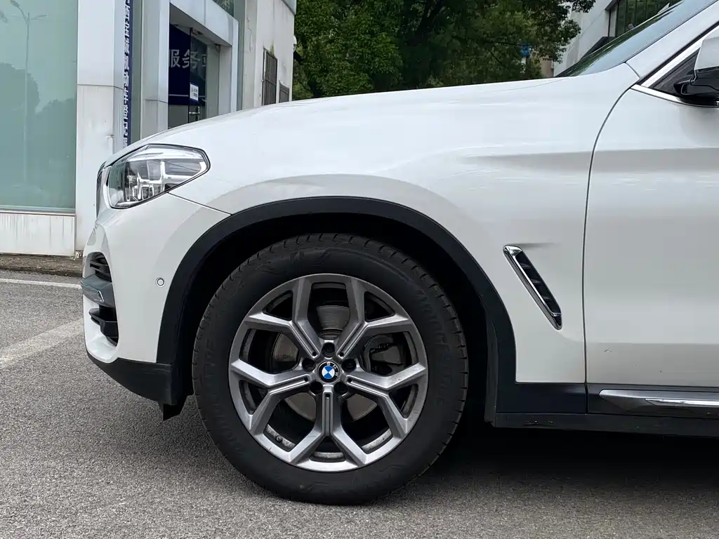 BMW X3 2021 — фото 5
