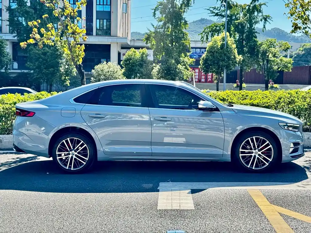 Geely Xingrui 2022 — фото 29