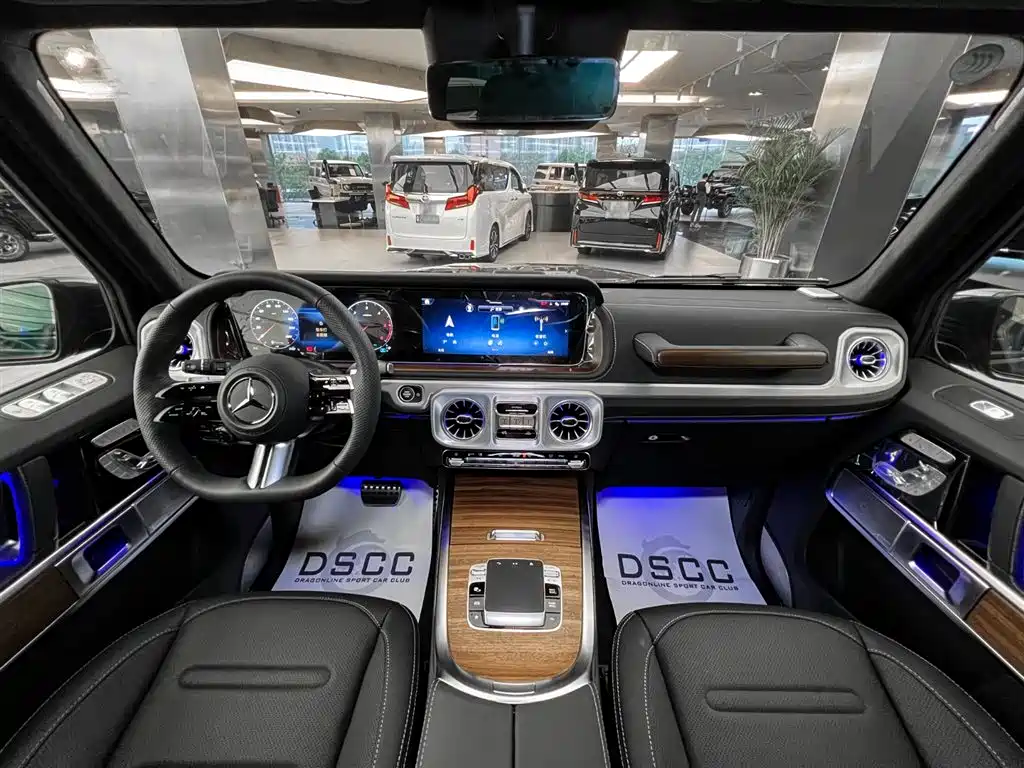Mercedes-Benz G-Class 2025 — фото 10
