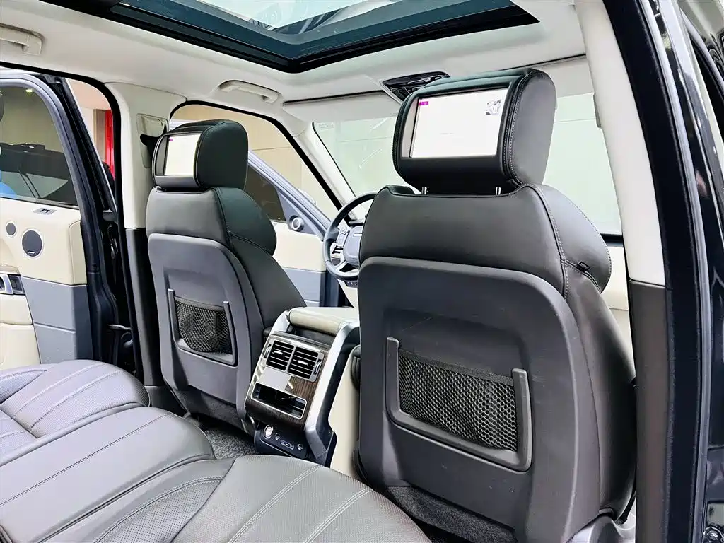 Land Rover Sport 2018 — фото 16