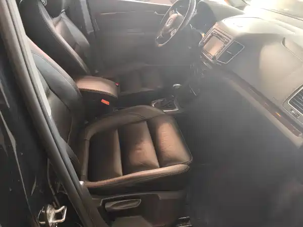 Volkswagen Sharan 2014