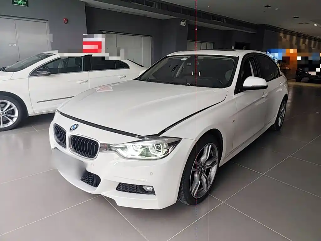 BMW 3 Series 2018 — фото 1