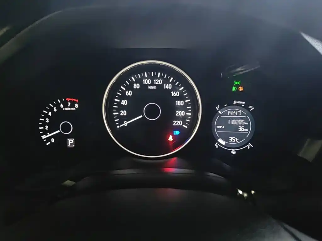 Honda Vezel 2018 — фото 12