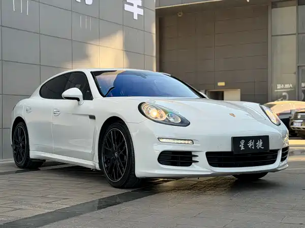 Porsche Panamera 2014