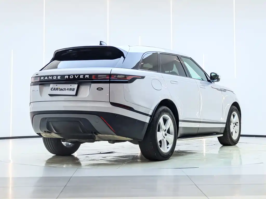 Land Rover Velar 2023 — фото 8