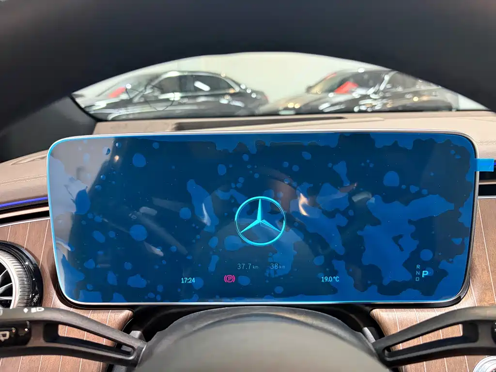 Mercedes-Benz EQE SUV 2025 — фото 28