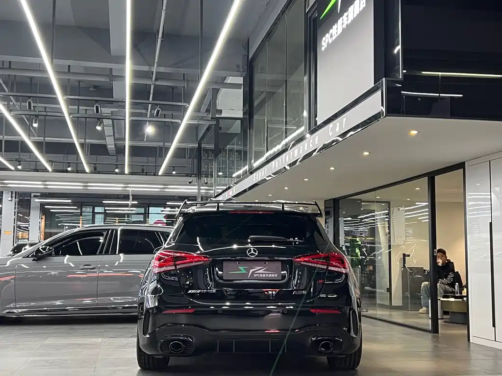 Mercedes-Benz A-Class AMG 2023 — фото 15