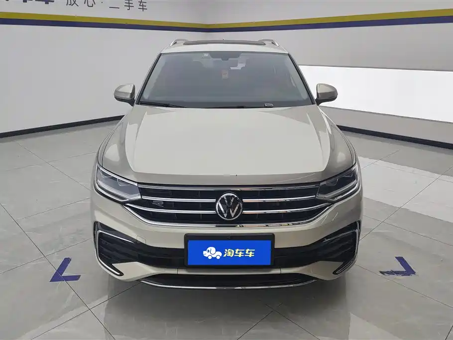 Volkswagen Tiguan L 2022 — фото 2