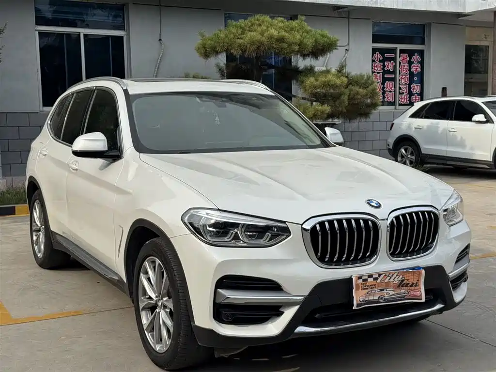 BMW X3 2019 — фото 2