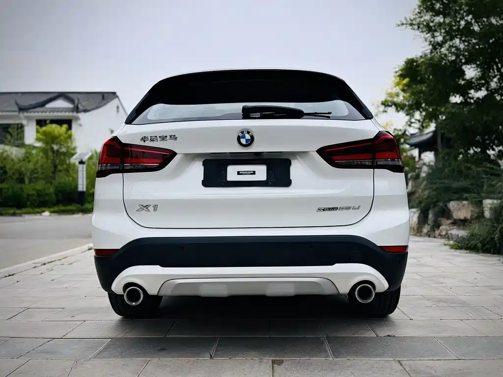 BMW X1 2020 — фото 5