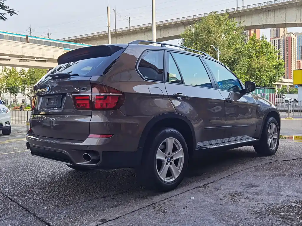 BMW X5 2013 — фото 4