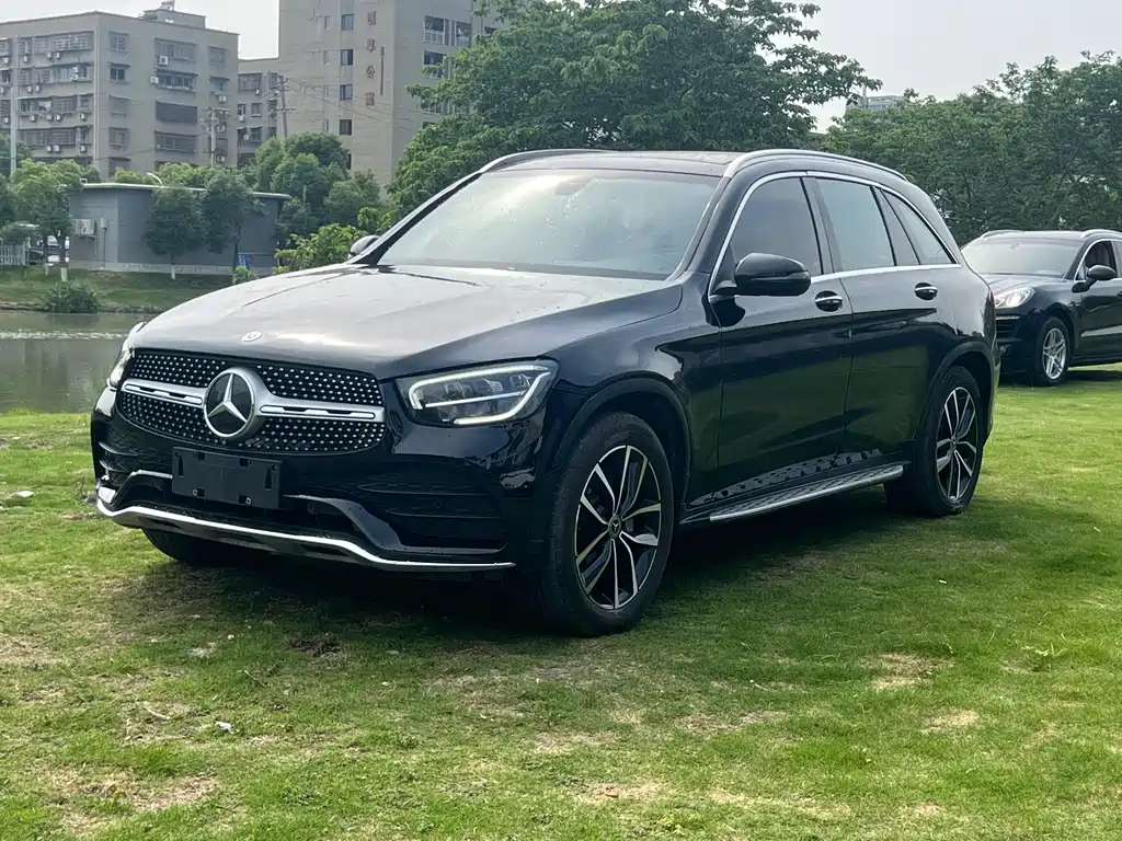 Mercedes-Benz GLC 2021 — фото 1