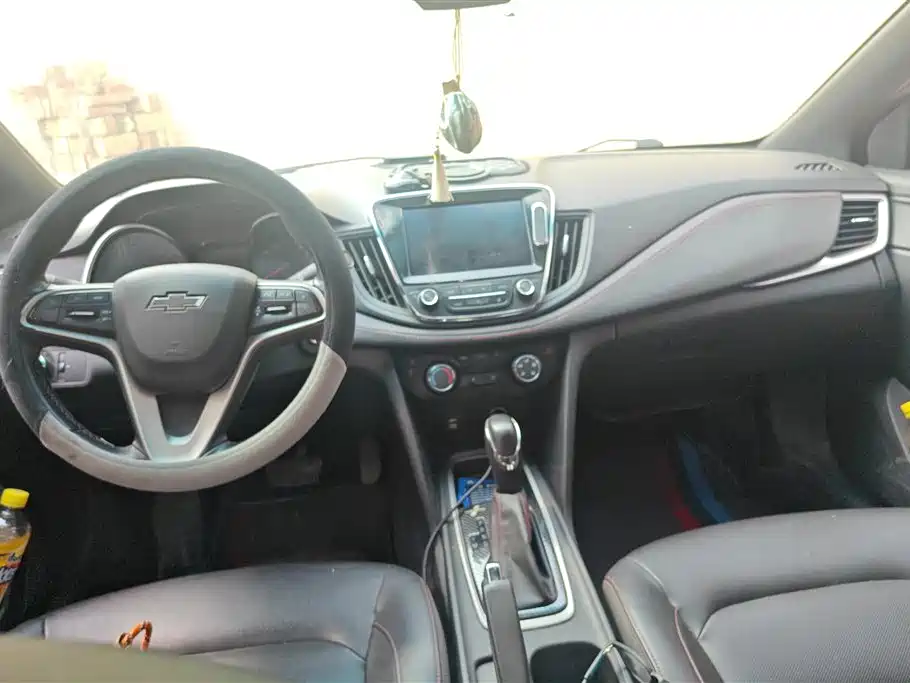 Chevrolet Monza 2019 — фото 12