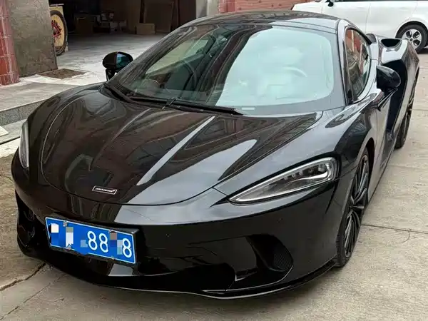 McLaren GT 2023