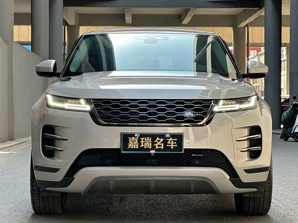 Land Rover Evoque 2023 — фото 2