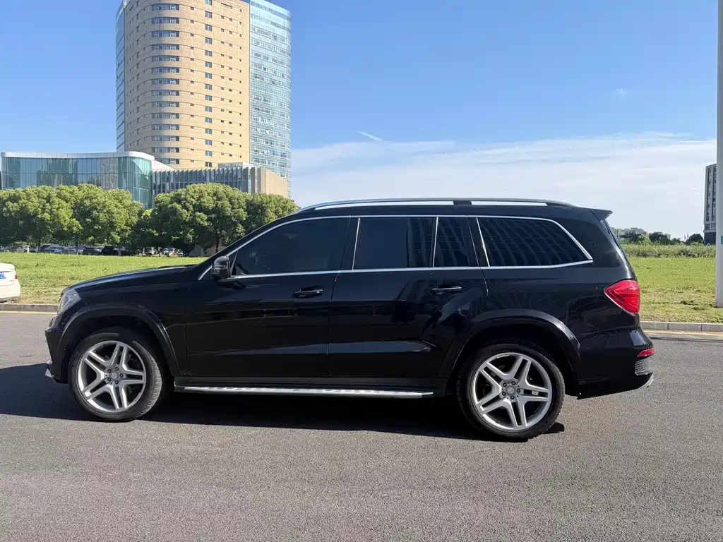 Mercedes-Benz GL-Class 2015 — фото 26