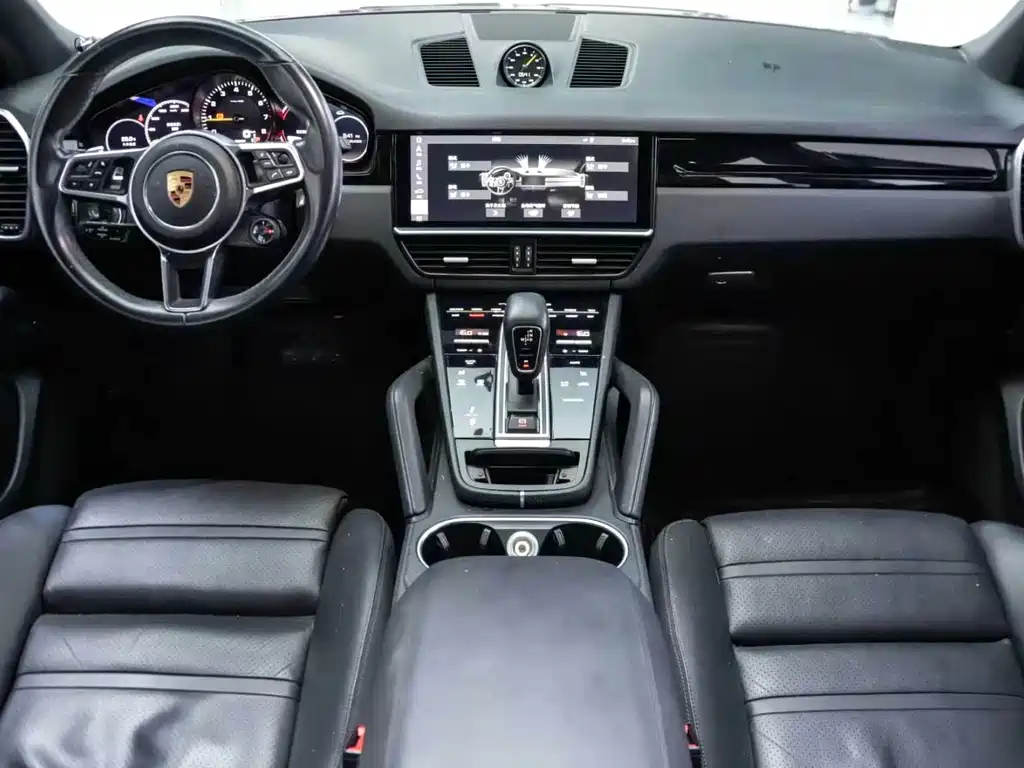 Porsche Cayenne Hybrid 2019 — фото 4