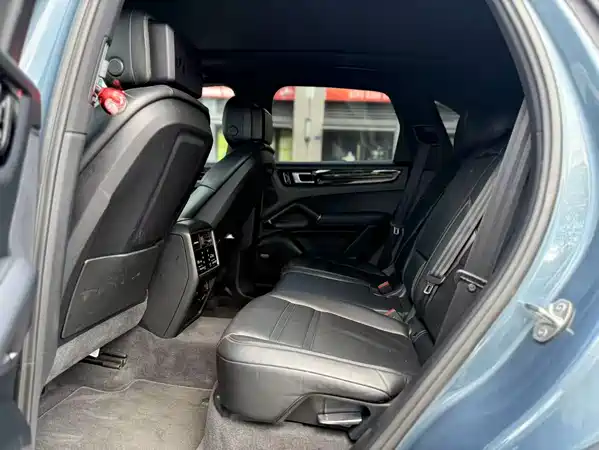 Porsche Cayenne 2019