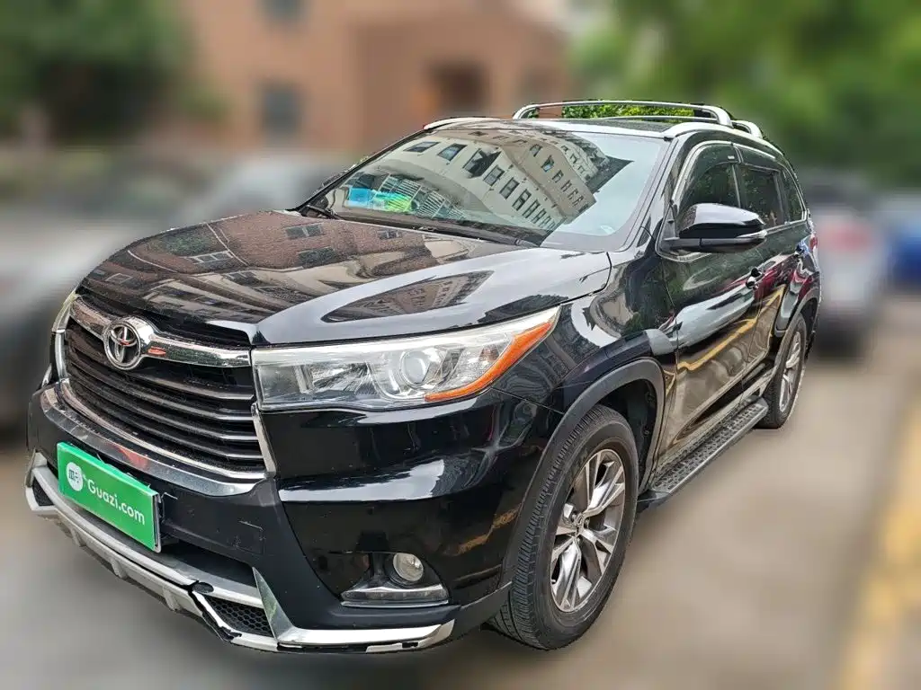 Toyota Highlander 2015 — фото 2