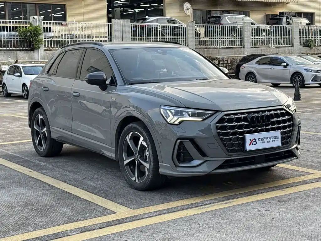 Audi Q3 2023