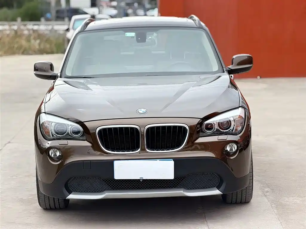 BMW X1 2013 — фото 2