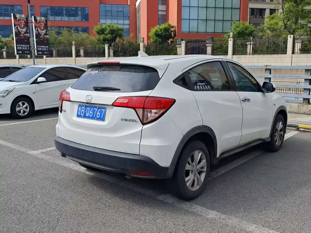 Honda Vezel 2017 — фото 4