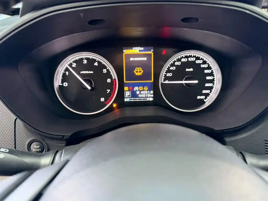 Subaru Forester 2022 — фото 18