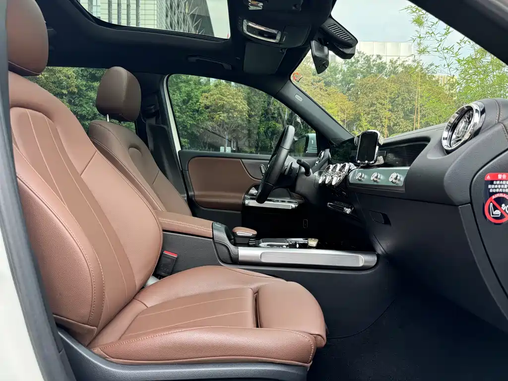 Mercedes-Benz GLB 2021 — фото 15