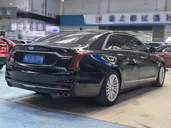 Cadillac CT6 2021