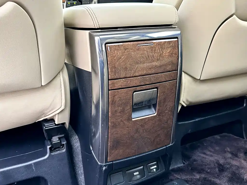 Toyota Alphard 2015 — фото 34