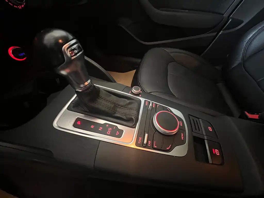 Audi A3 2015 — фото 22